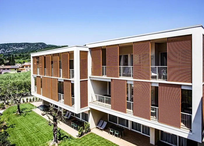 Residenza Olivo غارْدا