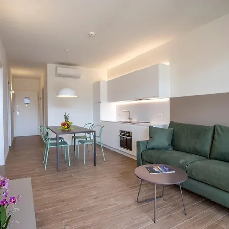 Residenza Olivo 4* Garda (Verona)