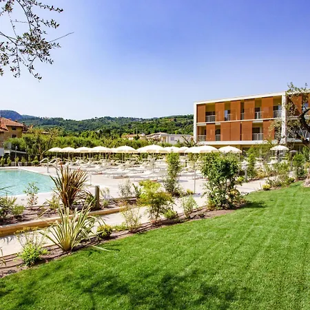 Residenza Olivo Lägenhetshotell 4*