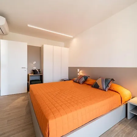 Residenza Olivo 4* 加尔达